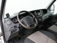 tweedehands Iveco Daily 35S13 L2H2 | Trekhaak | 3-Persoons | Cruise control
