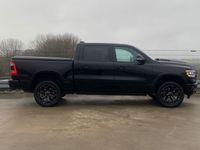 tweedehands Dodge Ram PICKUP 1500 Crew Cab Laramie Limited LPG/Deksel in kleur/Trekhaak/Multi Media/luchtvering/treeplanken/ Unieke kilometerstand!!