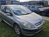 tweedehands Peugeot 307 2.0-16V XT