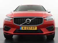 tweedehands Volvo XC60 2.0 T8 TE AWD R-Design Panorama/Stuur-Stoelverwarming etc.