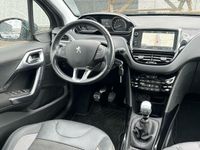 tweedehands Peugeot 2008 1.2 PureTech Allure