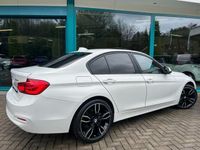 tweedehands BMW 320 320 i M-SPORT Automaat, 19Inch, Leder, Schuifdak, N