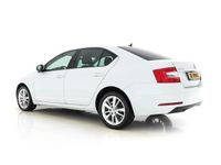 tweedehands Skoda Octavia 1.6 TDI Greentech Ambition Business *NAVI+ECC+DAB+CRUISE*