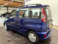 Occasion Toyota Yaris Verso Sol 87 PK (63 kW) 2000 Blauw MPV