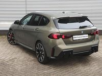 Occasion BMW 120 Comfort Edition 156 PK (114 kW) 2025 Groen Hatchback