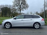 tweedehands Peugeot 308 SW 1.2 PureTech Blue Lease Executive