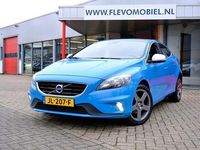 Occasion Volvo V40 R-Design 120 PK (88 kW) 2016 Blauw Hatchback