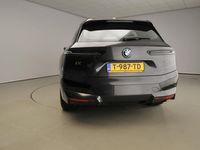 tweedehands BMW iX xDrive40 Sport Edition 77 kWh LED / Leder / HUD /
