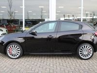 tweedehands Alfa Romeo Giulietta 1.4 Turbo MultiAir Super 170PK Automaat | 18" Velg