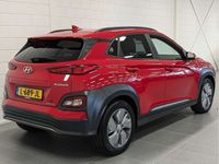 tweedehands Hyundai Kona EV Fashion 64 kWh € 2000 SUBSIDIE | NAVIGATIE | CL