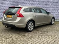 tweedehands Volvo V60 2.0 D3 Momentum