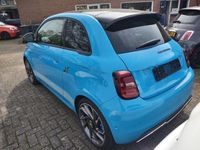 tweedehands Abarth 500 E-Scorpionissima 155PK- 18 Inch- Blue