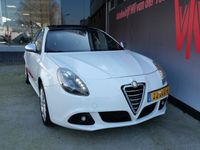 tweedehands Alfa Romeo Giulietta 1.4 T BUSINESS EXECUTIVE | AUTOMAAT | PANORAMADAK