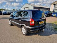 tweedehands Opel Zafira 1.8-16V Elegance Airco Bj:2002 NAP!