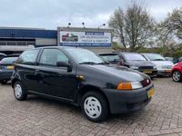 Occasion Fiat Punto S 54 PK (39 kW) 1996 Zwart Hatchback