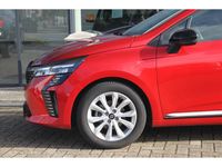 Occasion Renault Clio V Evolution 91 PK (66 kW) 2024 Rouge flamme (rood parelmoer) Hatchback