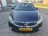 Occasion Kia Ceed 90 PK (66 kW) 2010 Zwart Hatchback