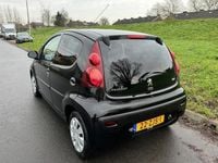 Occasion Peugeot 107 Envy 68 PK (50 kW) 2012 Zwart Hatchback