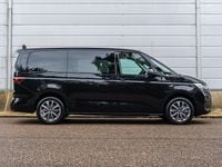 Nieuw VW Multivan Edition 245 PK (180 kW) 2025 Zwart Van