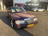 tweedehands Mercedes 200 200-500 (W124) 300 CE-24v zeer nette auto