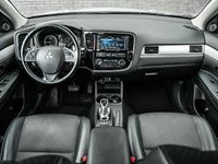 Occasion Mitsubishi Outlander P-HEV Edition 203 PK (149 kW) 2015 Grijs SUV