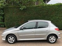 tweedehands Peugeot 206 1.4 Gentry