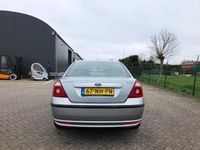 tweedehands Ford Mondeo 2.0-16V Ghia Executive