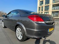 tweedehands Opel Astra Cabriolet TwinTop 1.8 Cosmo Dealer OH AUTOMAAT NAP PDC Navi