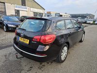 tweedehands Opel Astra Sports Tourer 1.7 CDTi Business + NAV.+ Airco Bj:2