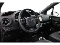 Occasion Toyota Yaris Executive 101 PK (74 kW) 2018 Wit Hatchback