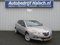 Occasion Lancia Delta 120 PK (88 kW) 2010 Beige Hatchback