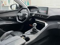 tweedehands Peugeot 3008 PureTech 130 Allure | Leder | Navigatie |