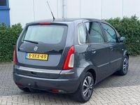 Occasion Lancia Musa 95 PK (69 kW) 2008 Grijs MPV