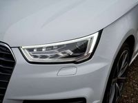 tweedehands Audi A1 Sportback 1.0 TFSI Design Pro Line Plus Electrisch schuifdak /Stoelverwarming voor / Midden armsteun / Climate control / Xenon koplampen