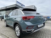 tweedehands VW T-Roc 1.5 TSI Style Massage | IQ Light | Stoelverw. | Trekhaak | Adapt.Cruise