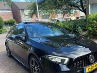 Occasion Mercedes A180 AMG line 136 PK (100 kW) 2020 Zwart Hatchback