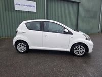 Occasion Toyota Aygo Comfort 68 PK (50 kW) 2011 Wit Hatchback
