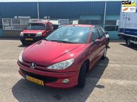 Occasion Peugeot 206 75 PK (55 kW) 2009 Rood Hatchback