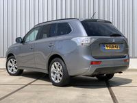 tweedehands Mitsubishi Outlander 2.0 PHEV Intense + Schuifdak - Leder - Navi