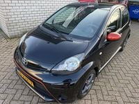 Occasion Toyota Aygo Comfort 68 PK (50 kW) 2012 Zwart (metallic) Hatchback
