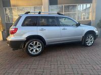 Occasion Mitsubishi Outlander Invite+ 136 PK (100 kW) 2005 Grijs (metallic) SUV