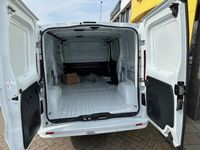 tweedehands Renault Trafic E-Tech T29 L2H1 52 kWh