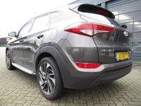 tweedehands Hyundai Tucson 1.6 GDi Comfort / PDC V+A / NAV / Camera / Stoelverwarming V+A