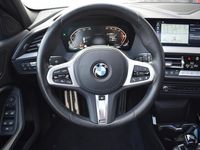 tweedehands BMW 120 120 i M Sport VOL! Panorama, Live cockpit, M-perfor