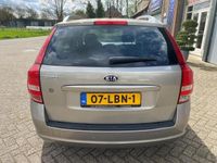 tweedehands Kia Ceed Sporty Wagon 1.6 CVVT Seven Automaat