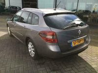 Occasion Renault Laguna III Dynamique 110 PK (80 kW) 2012 Grijs Stationwagen