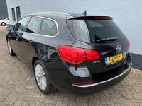 tweedehands Opel Astra Sports Tourer 1.6 CDTi Business + - Airco - LMV