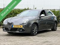 tweedehands Alfa Romeo Giulietta 1.4 T Distinctive // Kant en klaar!