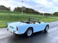 tweedehands Triumph TR4 Topkwaliteit gerestaureerd.