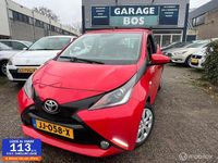 Occasion Toyota Aygo X-play 69 PK (50 kW) 2016 Rood Hatchback